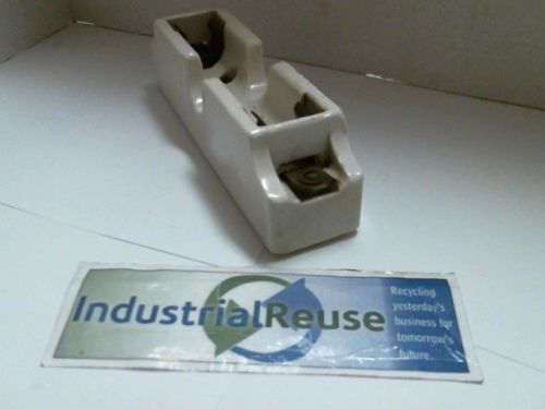 Used 460 no name fuse holder block ceramic 1 pole n.e. code std. 600 v 3-30 amp for sale