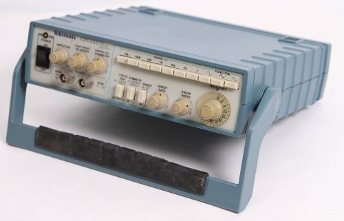 TEKTRONIX CFG253 2MHz FUNCTION GENERATOR 0.2Hz TO 2 MHz