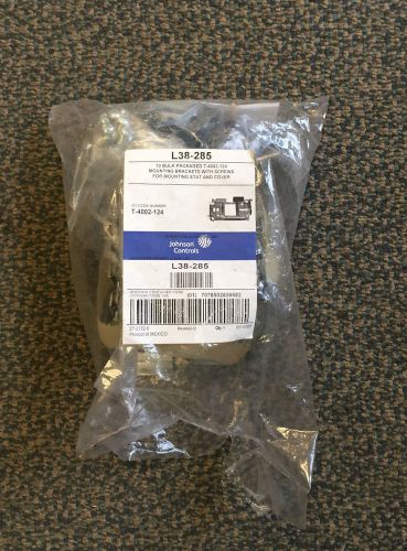 T-4002-124 Johnson  Controls Thermostat Bracket