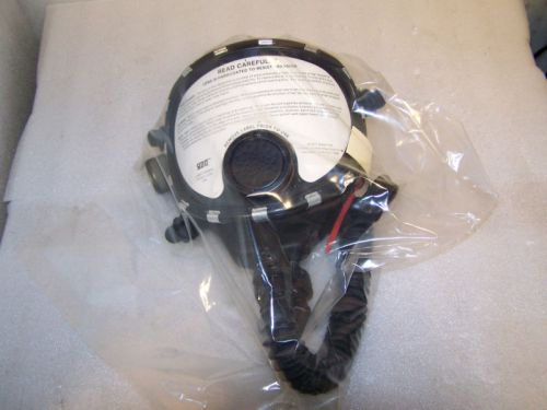 Scott Aviation Gas Mask NSN: 4240-01-328-6419