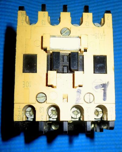 ALLEN BRADLEY 100-A18ND3  CONTACTOR