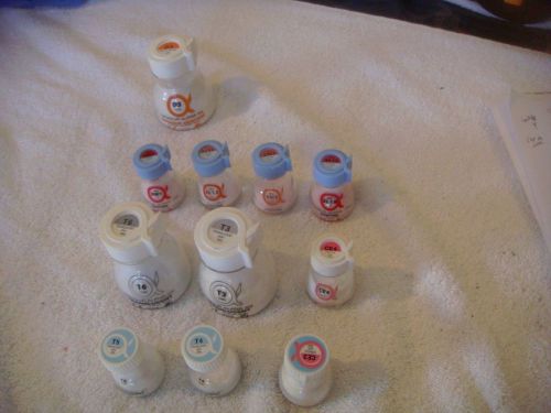 LOT NO. 4 OF USED VITAPAN 3D MASTER VITADUR ALPHA DENTIN &amp; VARIOUS - 11 BOTTLES