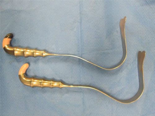 Harrington Retractor