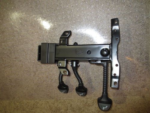 Staples Serta Ergo-Executive Office Chair adjustment levers