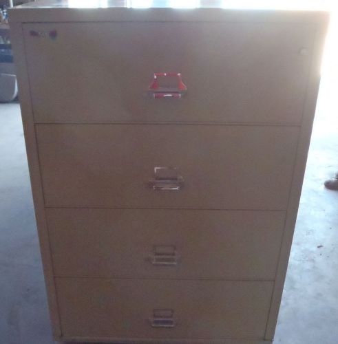 FIREKING 4 DRAWER LATERAL FILE CABINET / GARAGE WORKSHOP STORAGE