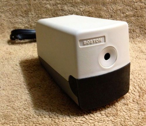 Hunt Boston Model 19 Pencil Sharpener White, Excellent Condition, New Gear!