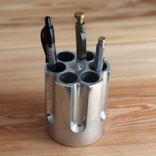 GUN BARREL CYLINDER DESIGN ALUMINUM PEN HOLDER HAND CARVED IN MEXICO BRAND NEW