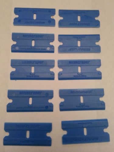 10 - Double Edge Plastic Razor Blades