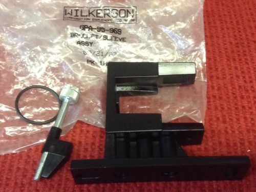 WILKERSON - Type - GPA-95-969 - BRACKET / SLEEVE ASSEMBLY - NEW