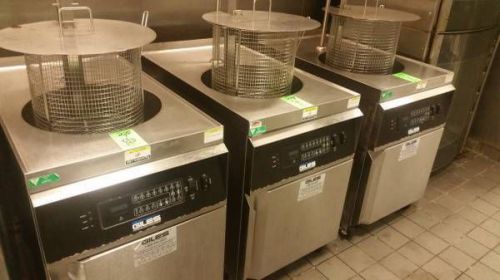 Giles GEF-720 Kettle Fryer w/ Auto Lift Basket