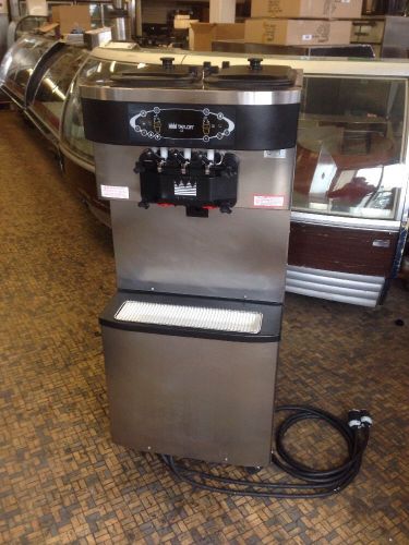 TAYLOR C713-33 ICE CREAM MACHINE YOGURT MACHINE USED