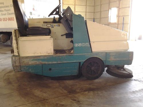 Tennant 6500 Warehouse Sweeper