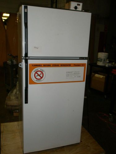 GE UPRIGHT REFRIGERATOR/FREEZER TB15SLBR - TESTED TOP 20F BOTTOM 37F DEGREES