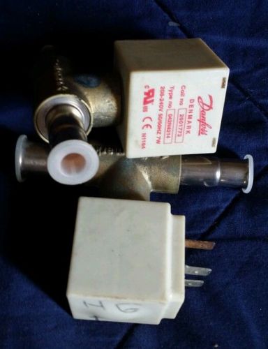 2 - Danfoss Solenoid Valves 208-240V 50/60HZ 7W N1184 042N4214/2001773 8251353