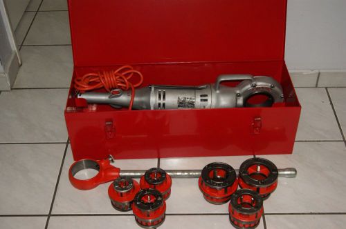 RIDGID 700 PIPE THREADER THREADING MACHINE &amp; 12R DIE SET 1/2 to 2 WITH CASE