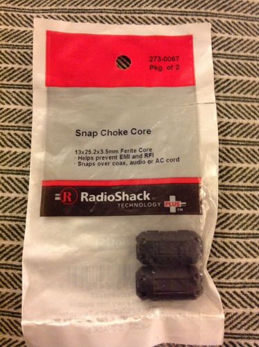 New RadioShack Snap Choke Core pkg. of 2 - 273-0067 - 13x25.2x3.5mm