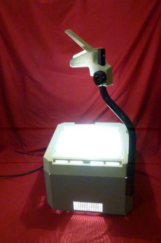 ELMO MPC HP-L11 OVERHEAD PROJECTOR  WITH 360 WATT BULB