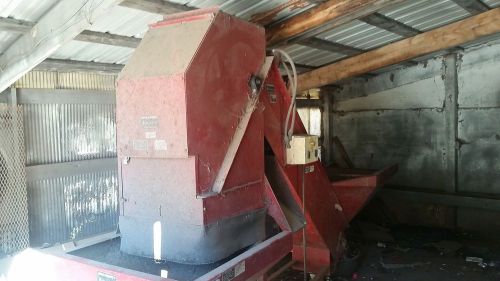 C.S. Bell CM-95P Can Crusher / Flattener Aluminum Steel Recycling CS-305 Blower