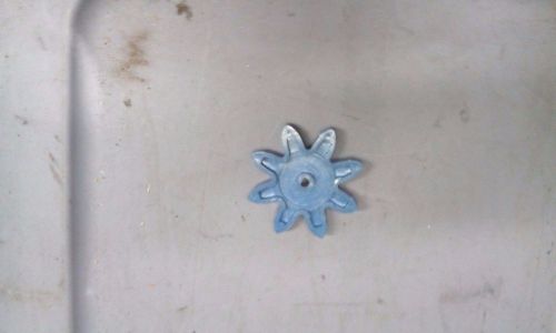 Wowie Zowie arcade redemption gumball machine blue plastic gear part