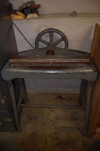 ANTIQUE HEAVY DUTY STAND  BOOKBINDING BACKING PRESS