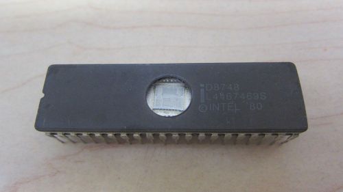 Intel D8748 micro  40 pin dip
