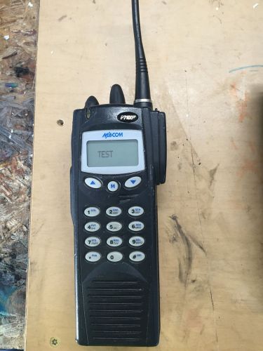 MACOM Jaguar P7100ip 800mhz Portable Radio w/ Battery, Antenna &amp; Mic-Works Great