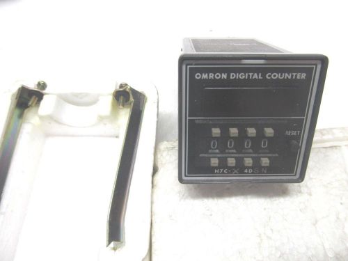 Omron Digital Counter H7C-X 220 Volt AC, Mounting Brackets never used