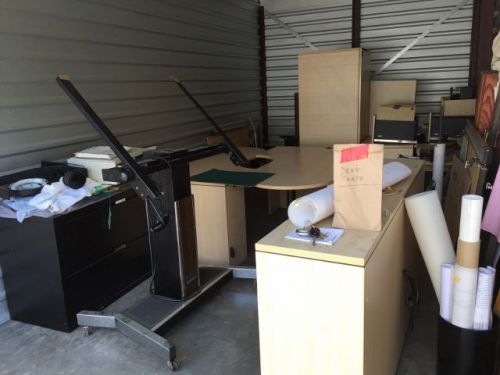 Office Furniture - Desks, Storage, Filing Cabinets