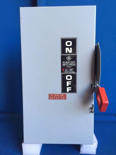 GE Heavy Duty Safety Switch 60A 240V cat # THN33222