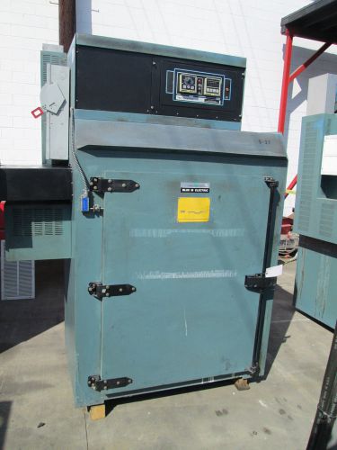 BLUE M 36&#034; X 48&#034; X 60&#034; ID CLASS A BATCH OVEN 600 DEGREES F MODEL DC 606A GHP