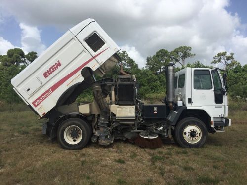 2005 Elgin Whirlwind Street Sweeper