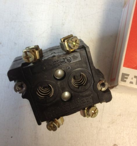 Cutler Hammer Contact Block 10250T1. 1NO and 1NC Contact NEW