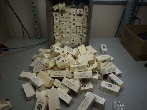 ALLEN BRADLEY 500 ohm Potentiometers 70M3G200F501U (Lot 230+ NEW)