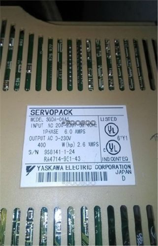 USED YASKAWA SGDA-04AS 1PC