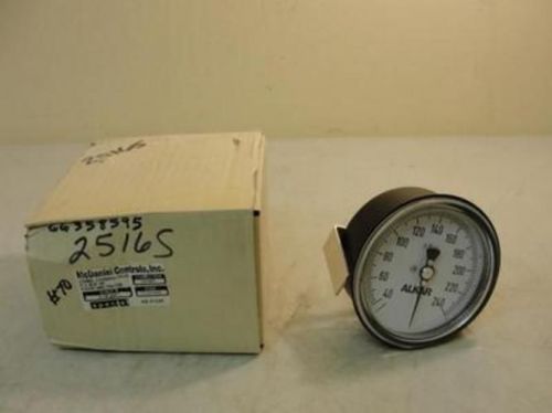 10219 New In Box, McDaniel Controls AB.41026 Pressure Gauge