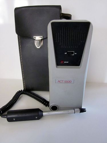 Good condition snap-on tools act 5500 leak detector w/ carry case &amp; extra tip for sale