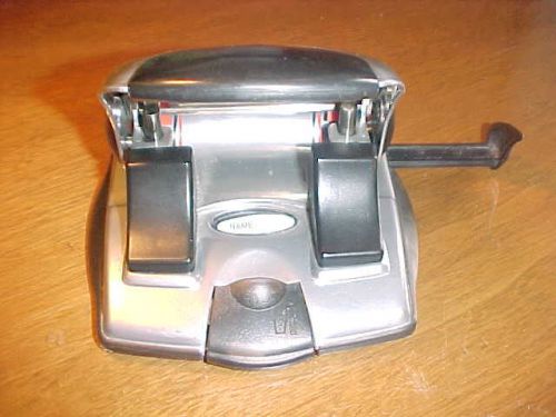 Acco Swingline Manual  20 Sheet Capacity Office Desk 2 Hole Punch Model 74055