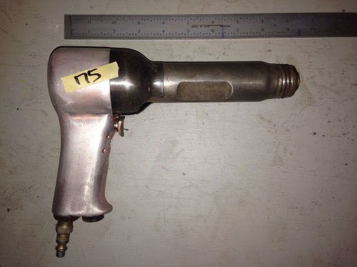 Chicago Pneumatic 9X Rivet Gun