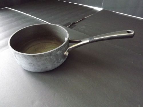 Calphalon 1-Quart Sauce Pan, (8701) HAS MOST OF THE NON-STICK GONE INSIDE