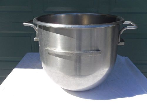 Hobart D-30 Stainless Steel 30 Quart Mixing Bowl