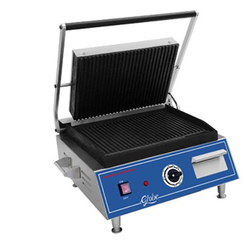 Globe GPG1410 Panini Grill, Medium, Seasoned Cast Iron Grooved Griddle Plates