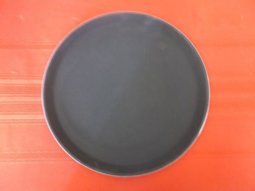 Box of 12 Carlisle 14&#034; Round Serving Trays Black