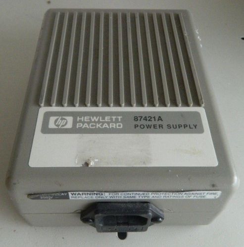 HP 87421A DC  POWER SUPPLY, 25 WATT, 47-63HZ, 12 V