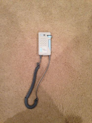 Huntleigh D920 Fetal Doppler (Crack in front case)