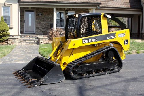 John Deere 322 Skid Steer Compact Track Loader Bobcat