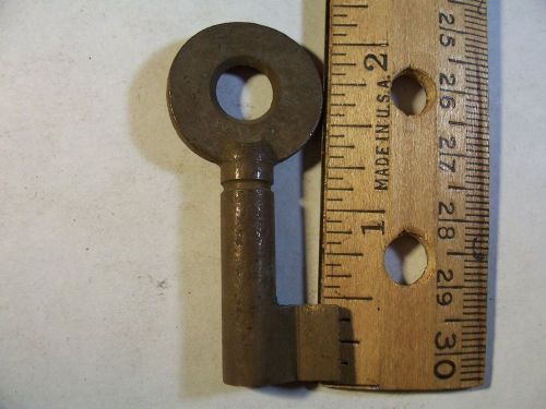 1  OLD  VINTAGE 2 1/8  LONG  BRASS  BIT SKELETON KEY   UNCUT