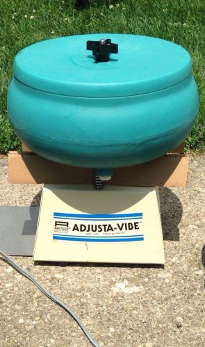 RAYTECH ADJUSTA-VIBE 20 TUMBLER 13 Inch/16lb Bowl 0.2 Cu Ft FINISHING MACHINE