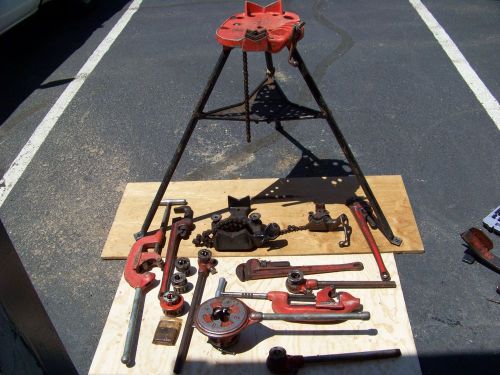 NICE LOT OF RIDGID PIPE VISES PIPE THREADERS WRENCHES ETC. FREE SHIPPING BC-810