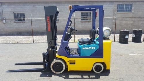 2000 komatsu fg15stlp-16 forklift - triple mast / lpg fuel / non-marking tires for sale