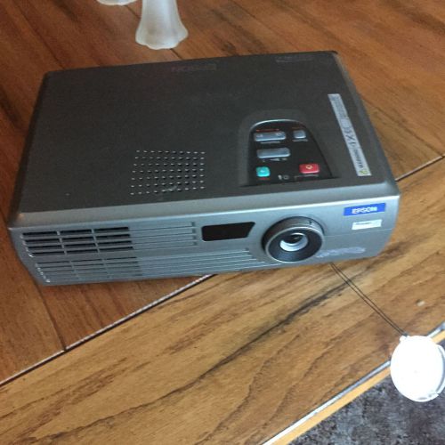 EPSON EMP-52 MULTIMEDIA PROJECTOR